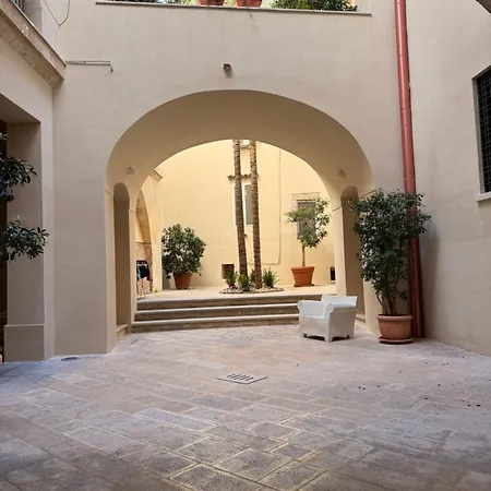 Flo House Apartment *