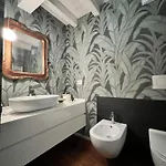 Apartment Flo House Bari