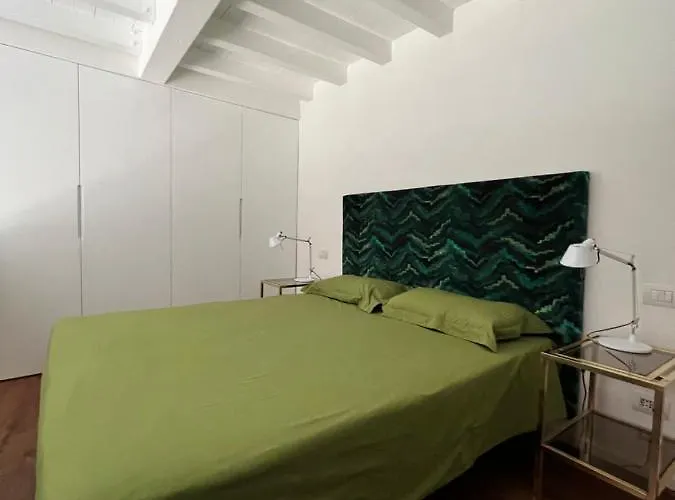 Flo House